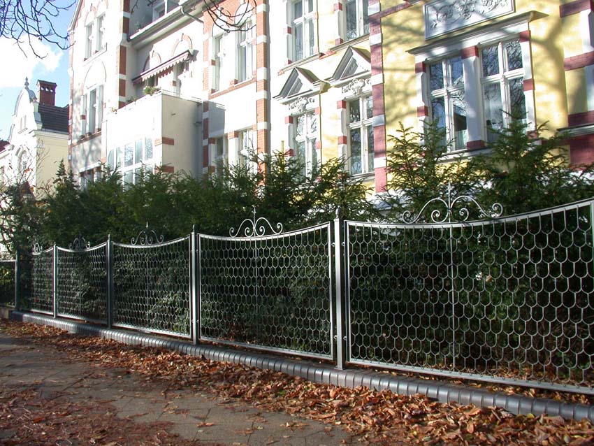 Schuppengeflechtzaun, Schinkelzaun
